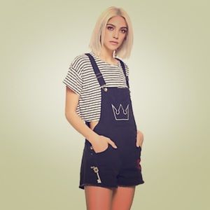 Hot Topic Disney Kingdom Hearts shortalls